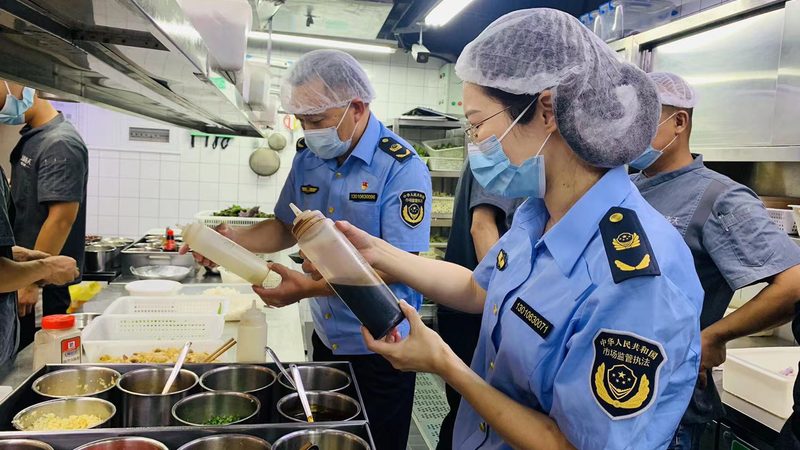 调味品在运输过程中，需要保持新鲜和品质稳定。以下是一些关于冷链配送的要点：