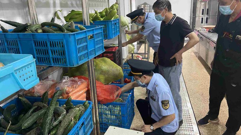 餐饮加盟，如何挑选十大品牌中的佼佼者？**